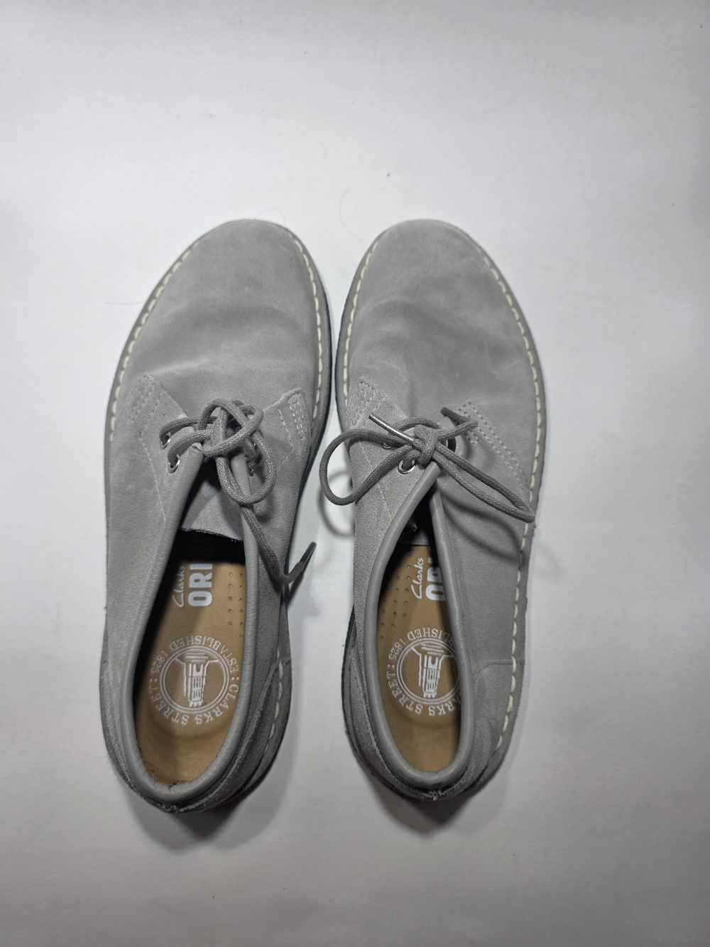 Clarks Originals Men’s 7M Gray Suede Lace Up Casual Wallabee Shoes